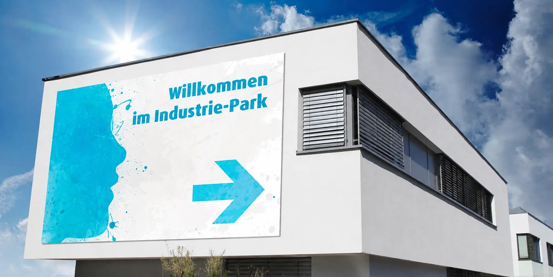 Fassadenwerbung an einem Gebäude
