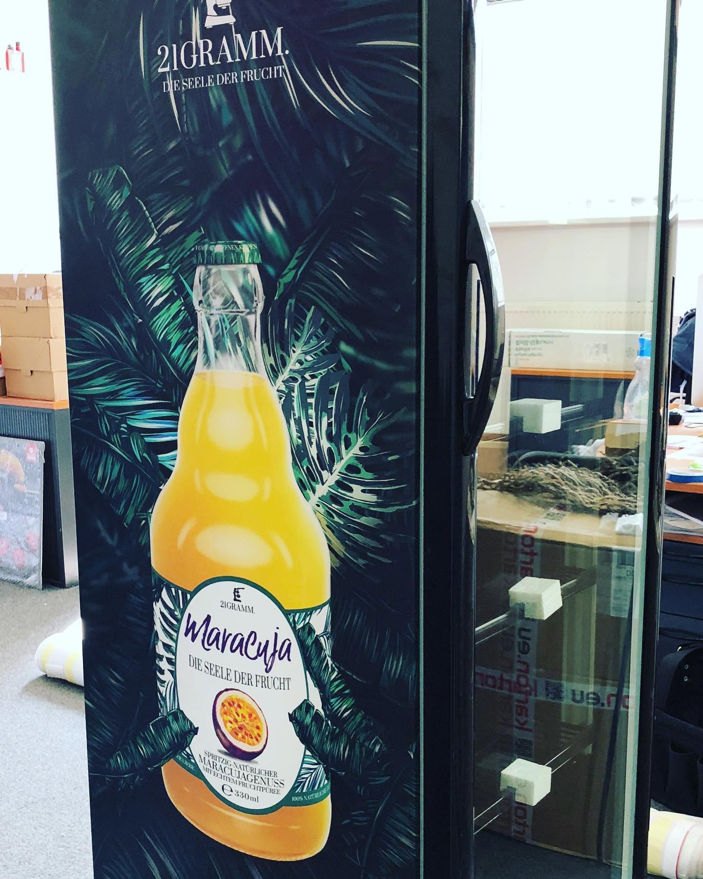 Corporate Branding an einem Verkaufsautomaten